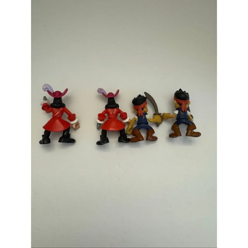 Disney Jake & the Neverland Pirates Captain Hooks Battle Boat + 4 Figures Mattel - Picture 4 of 9